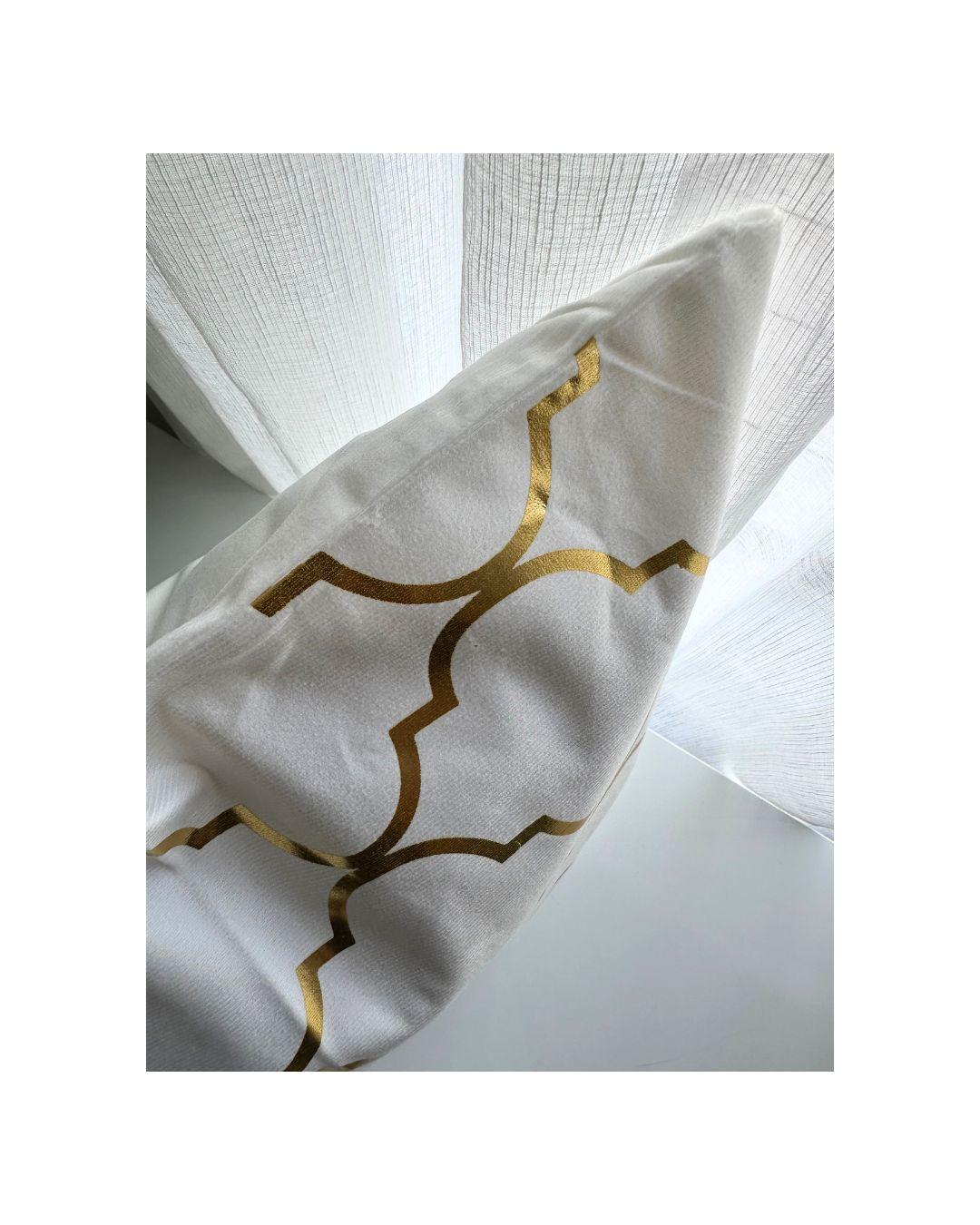 Chevron Foil Print Pillow (43cm x 43cm)