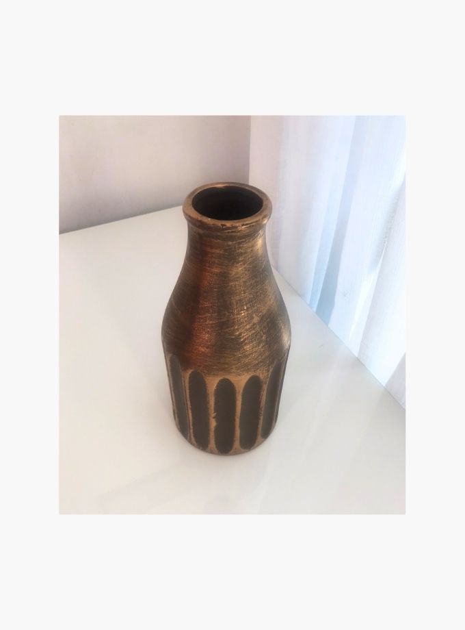 Reno brushed gold vase