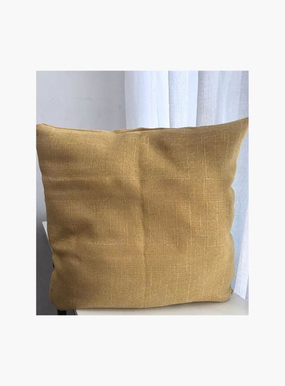 Linen cushion (43cm x 43cm)