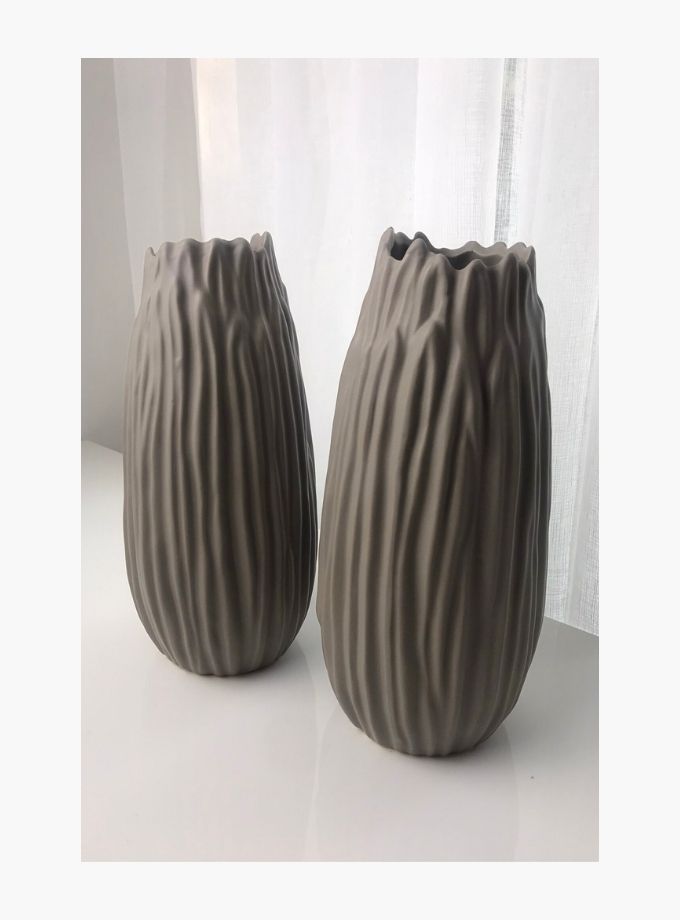 Trunk ceramic vase Earth